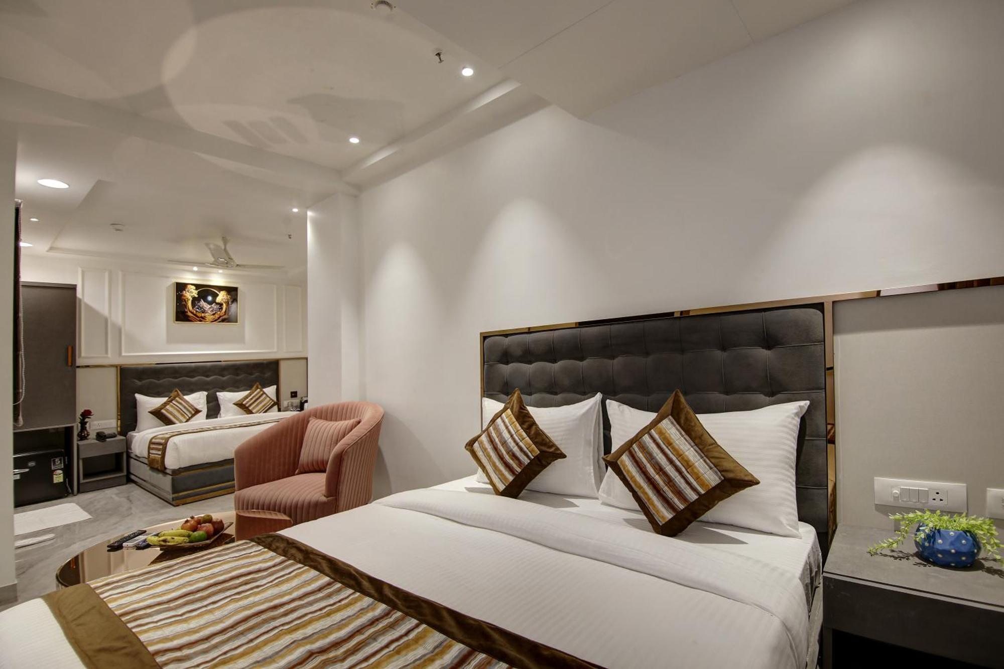 Hotel Kaca Inn-By Haveliya Hotels- Traveller'S Choice Award Winner 2025 New Delhi Luaran gambar